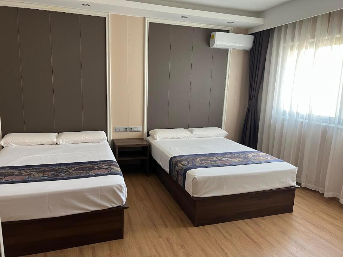 Hotel Nueva Europa Torredembarra Zewnętrze zdjęcie